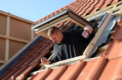 Pose de fenêtres de toit Velux à Saint-Nizier-le-Désert